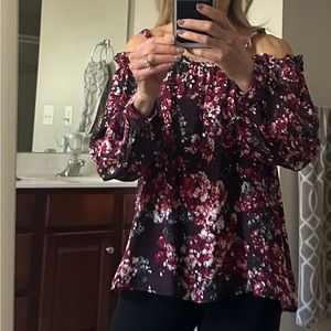 Parker off the shoulder floral blouse. Size XS